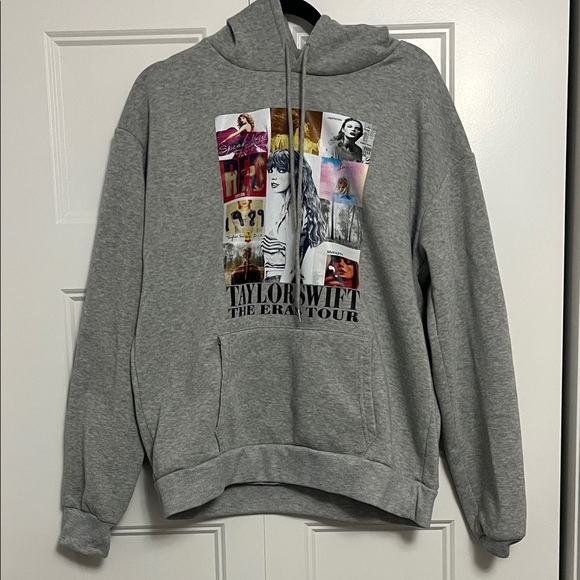Fan-made taylor swift the eras tour hoodie - Picture 1 of 1